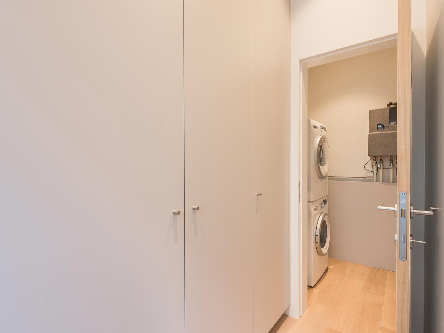 Modern 1br - 90 Sqm Căn hộ Brussels